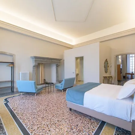 Palazzo Sertorio Panzió 4*