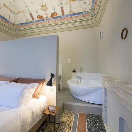 Palazzo Sertorio 加维