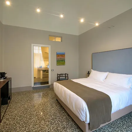 Palazzo Sertorio 4*