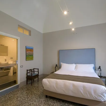 فندق مبيت وإفطار Palazzo Sertorio 4*