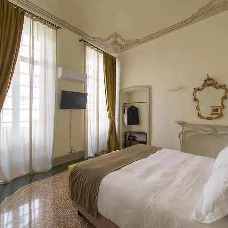 فندق مبيت وإفطار Palazzo Sertorio 4*