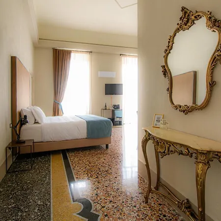 Palazzo Sertorio Panzió 4*